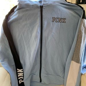 2 Vicky’s 1 Juicy ZIP Up